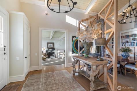 9400 Vineyard Crest Bellevue WA 98004