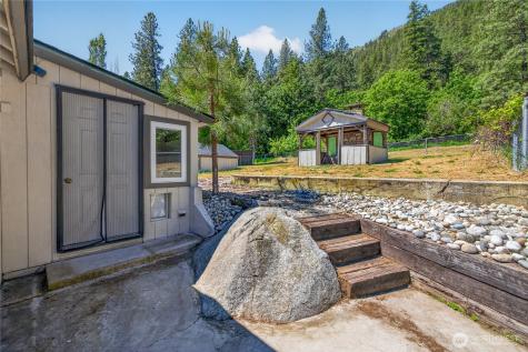8494 Icicle Road Leavenworth WA 98826