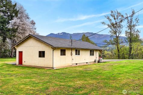 306 11th Street N Sultan WA 98294