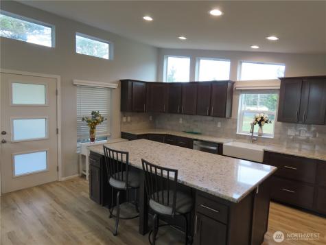 300 Surf Street Westport WA 98595