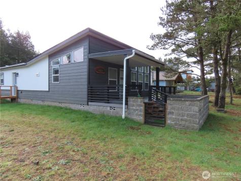 300 Surf Street Westport WA 98595