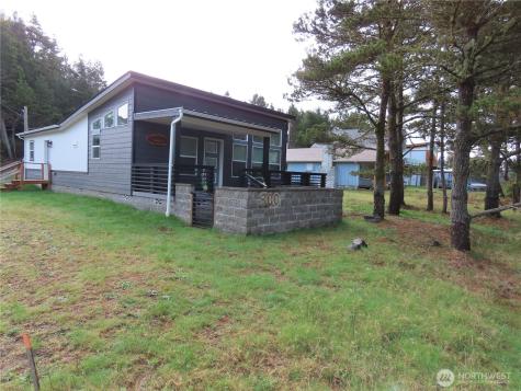 300 Surf Street Westport WA 98595