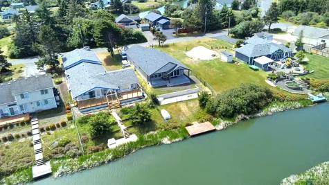 332 Cockle Street SW Ocean Shores WA 98569