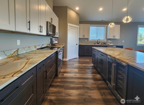 332 Cockle Street SW Ocean Shores WA 98569