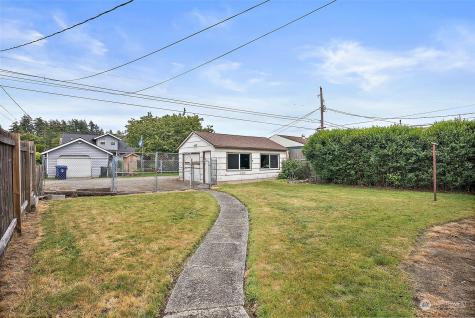 7021 S Fife Street Tacoma WA 98409