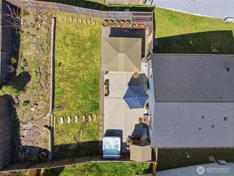 25681 NE School House Place Kingston WA 98346