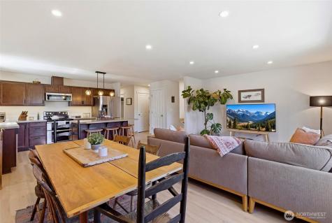 25681 NE School House Place Kingston WA 98346