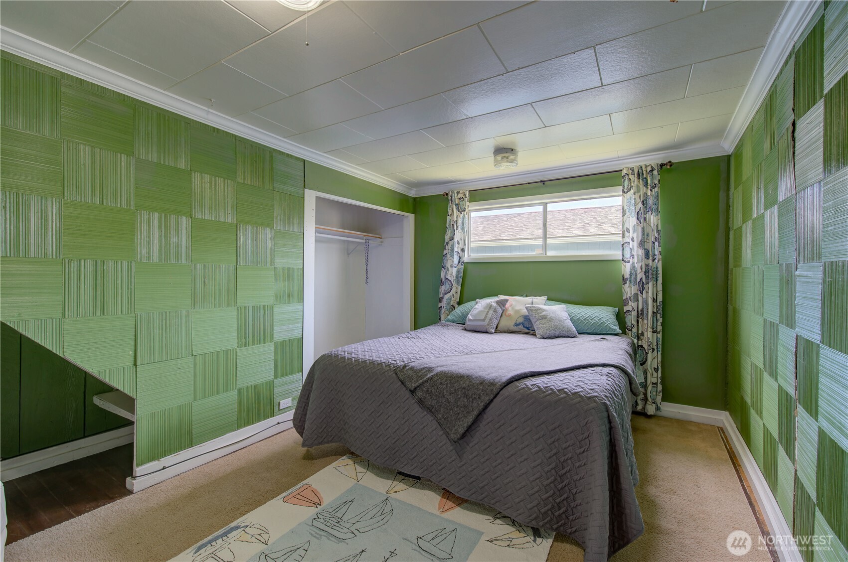 106 5th Street SE Long Beach WA 98631