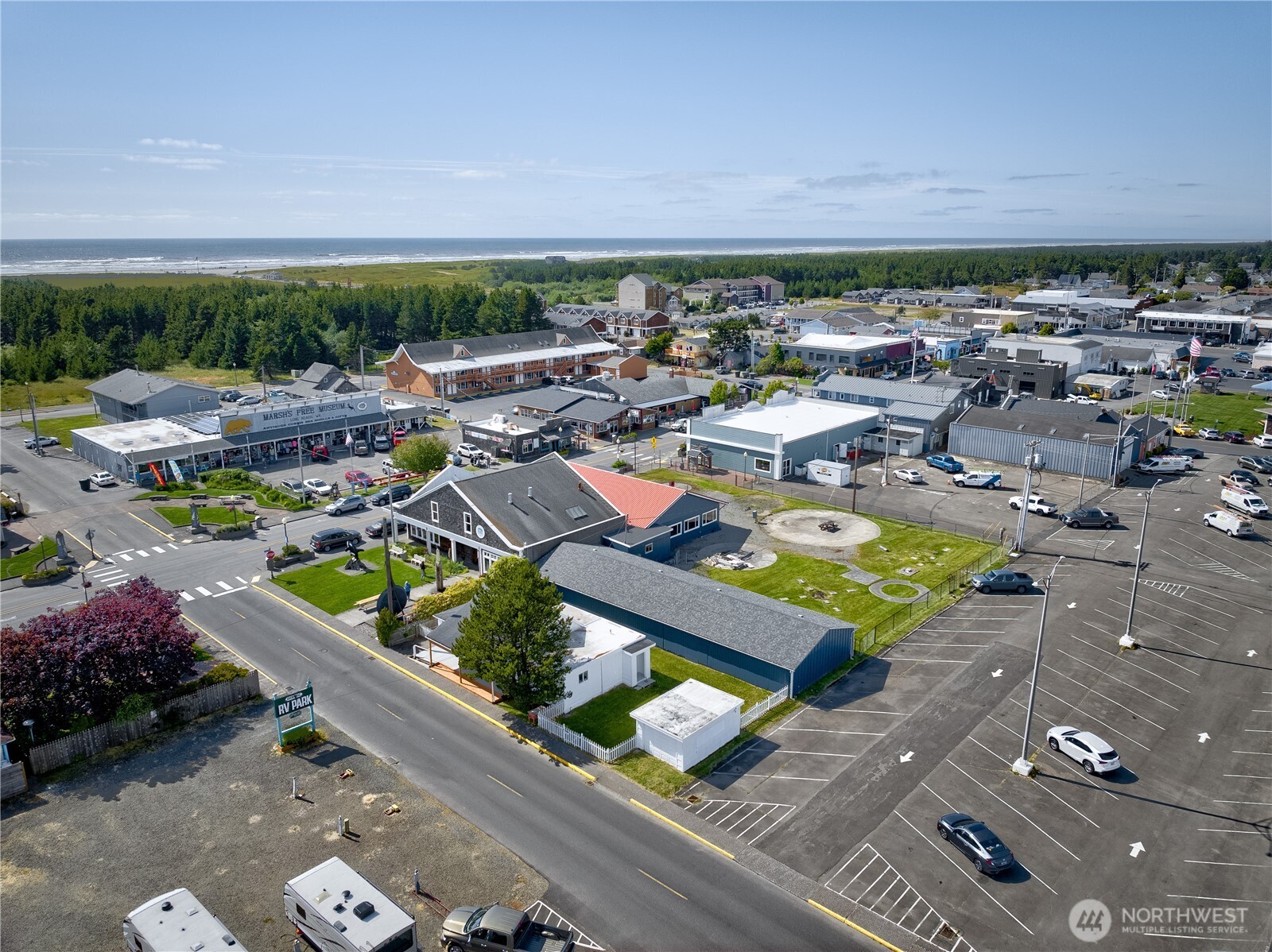 106 5th Street SE Long Beach WA 98631