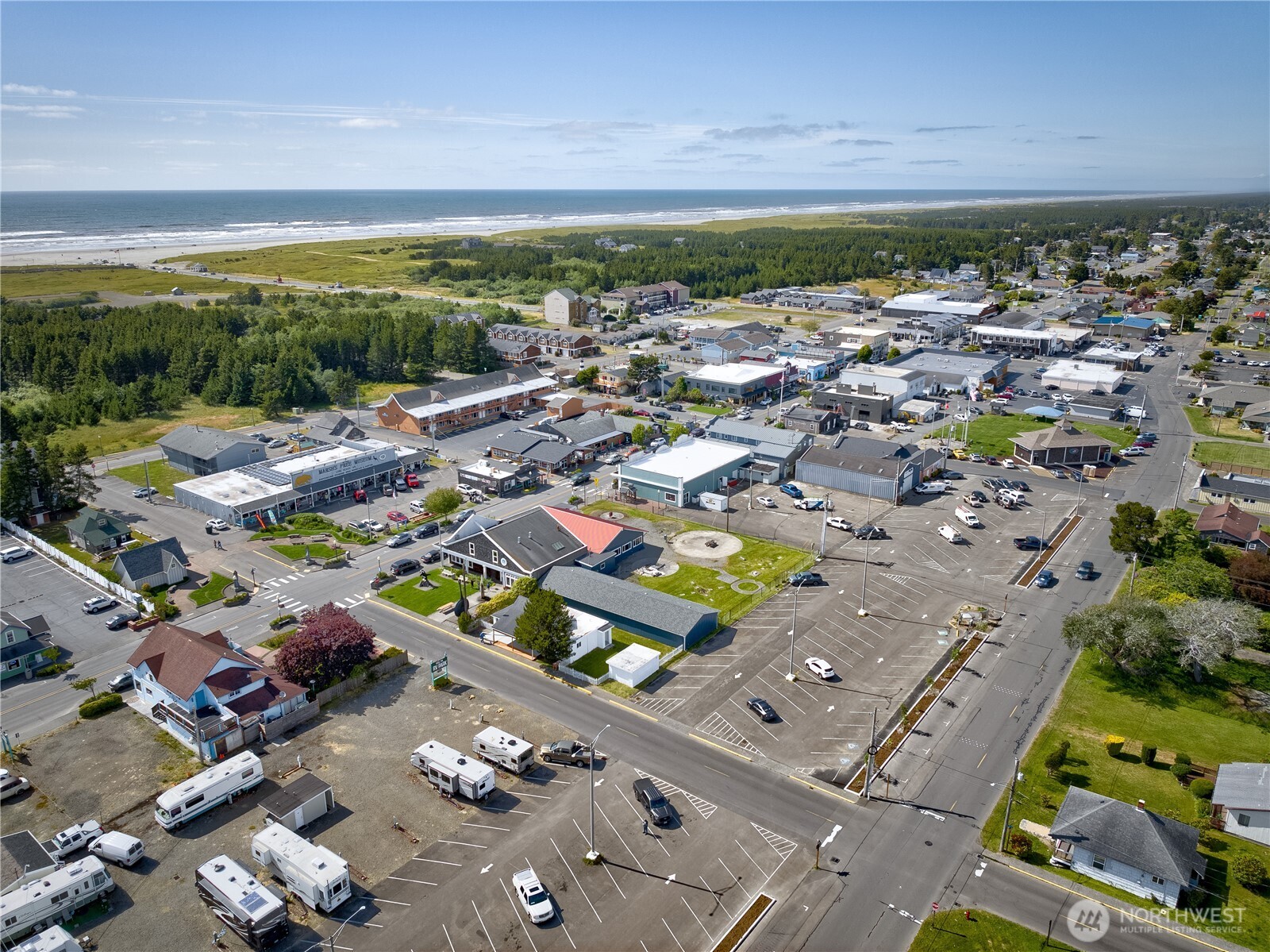 106 5th Street SE Long Beach WA 98631