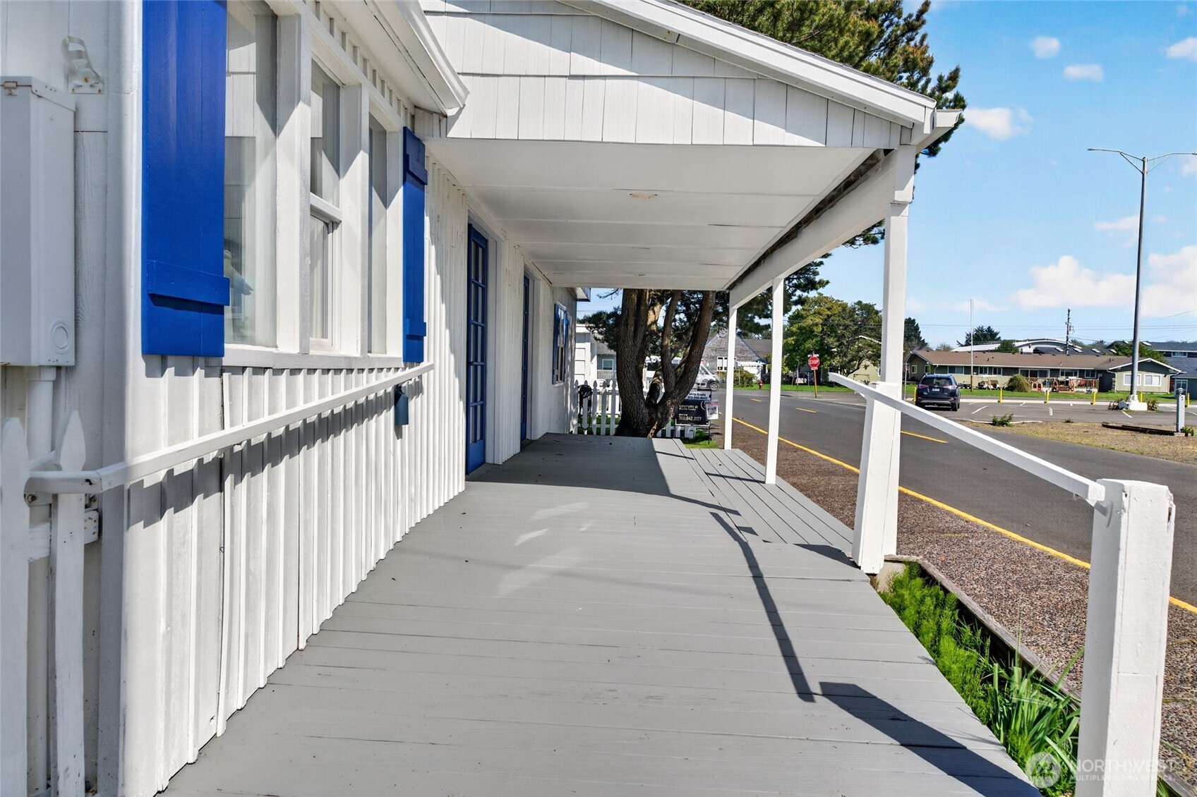 106 5th Street SE Long Beach WA 98631