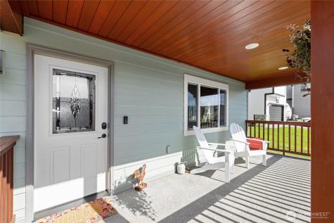 652 Joy Street Eatonville WA 98328