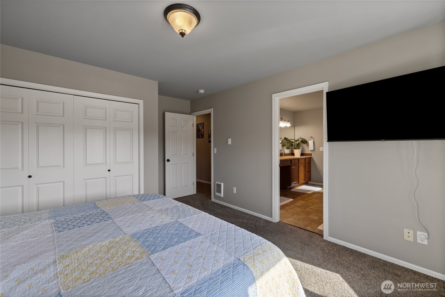 652 Joy Street Eatonville WA 98328