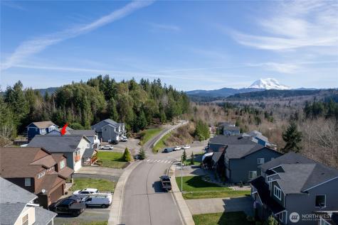 652 Joy Street Eatonville WA 98328