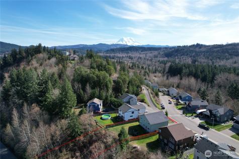 652 Joy Street Eatonville WA 98328
