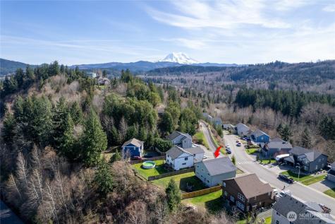 652 Joy Street Eatonville WA 98328