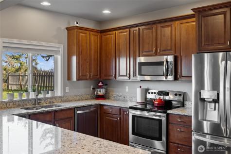 652 Joy Street Eatonville WA 98328