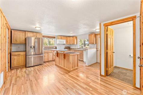 52 Reflection Lane Chelan WA 98816
