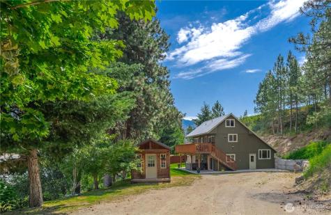 52 Reflection Lane Chelan WA 98816
