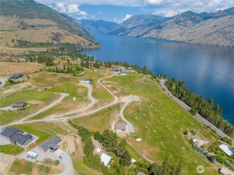 52 Reflection Lane Chelan WA 98816