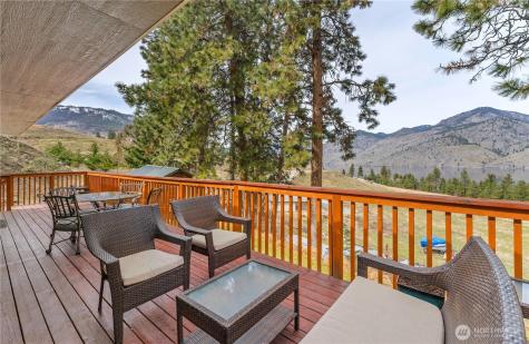 52 Reflection Lane Chelan WA 98816