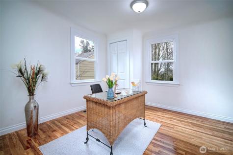 10633 21st Avenue SW Seattle WA 98146