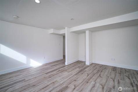 10633 21st Avenue SW Seattle WA 98146