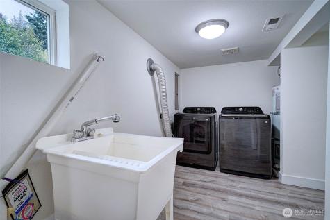 10633 21st Avenue SW Seattle WA 98146