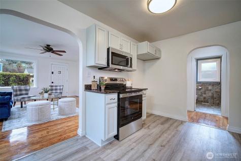 10633 21st Avenue SW Seattle WA 98146
