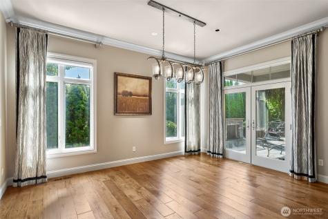 9820 NE 16th Street Bellevue WA 98004