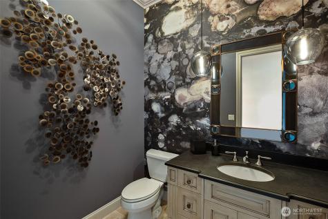 9820 NE 16th Street Bellevue WA 98004