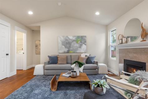 2408 208th Place SE Bothell WA 98021