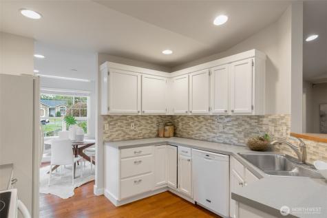 2408 208th Place SE Bothell WA 98021