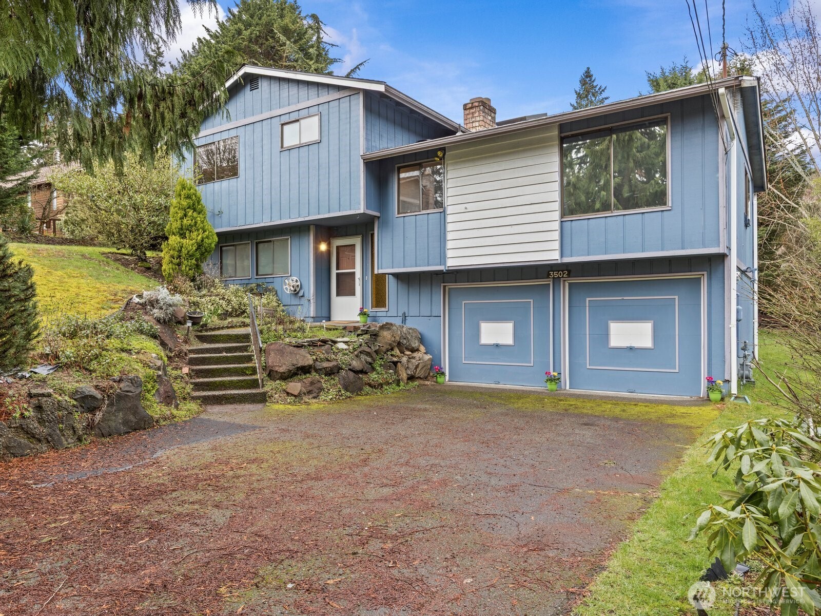 3502 NE 204th Street Lake Forest Park WA 98155