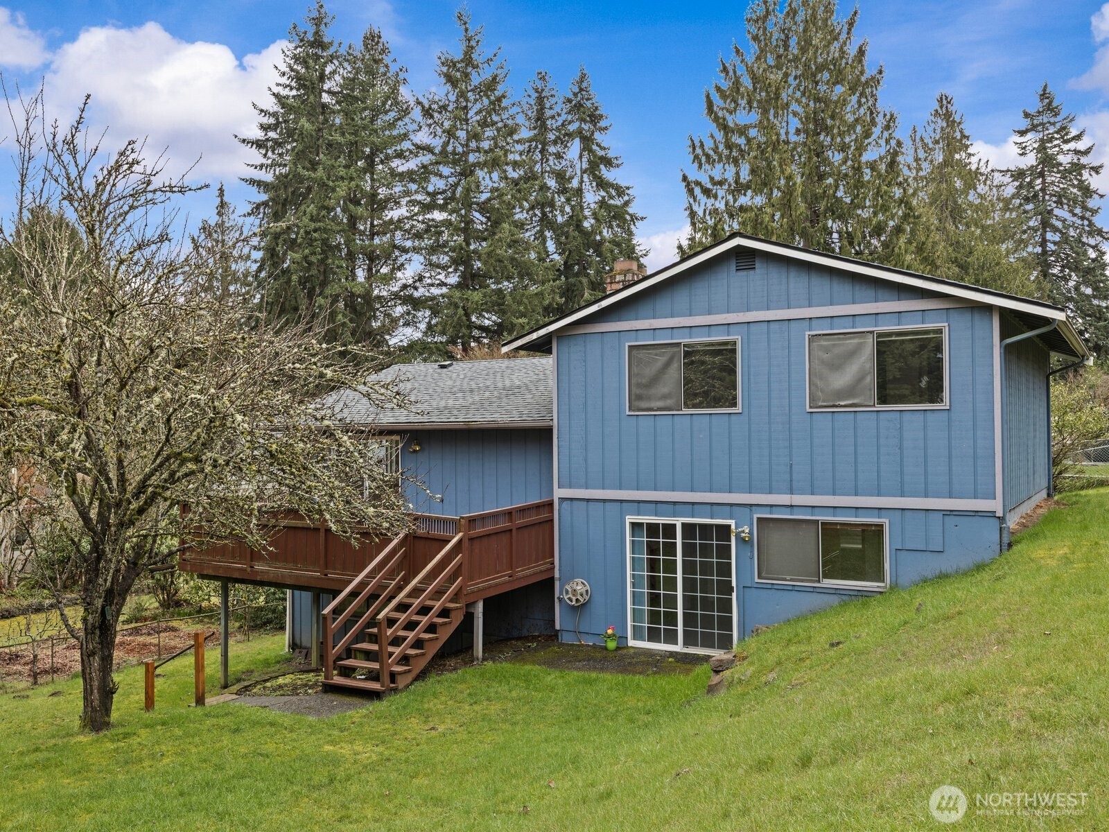 3502 NE 204th Street Lake Forest Park WA 98155