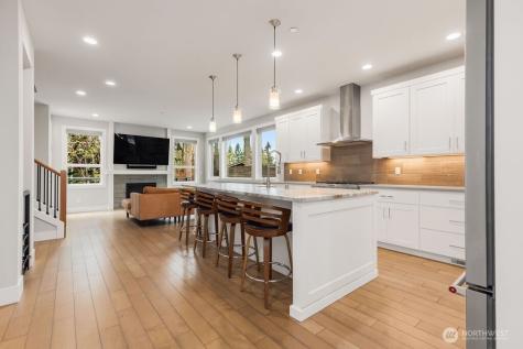 15021 73rd Court NE Kenmore WA 98028