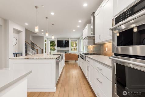 15021 73rd Court NE Kenmore WA 98028