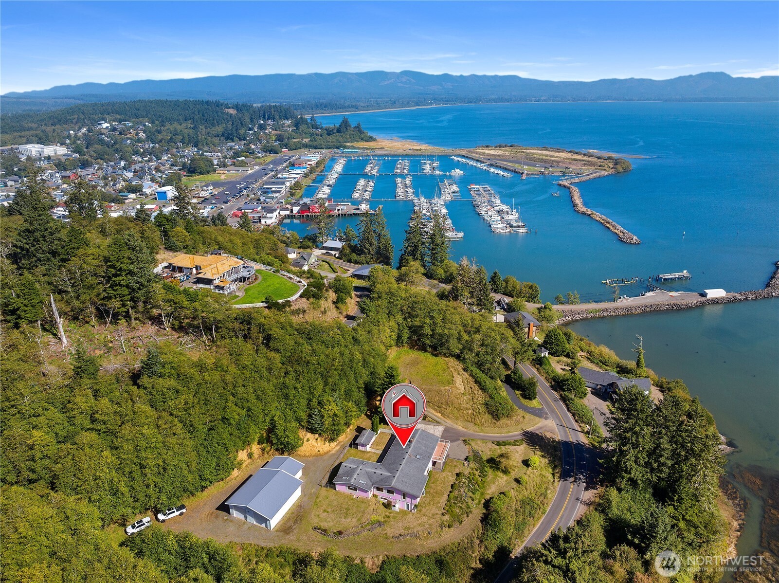 193 Robert Gray Drive SW Ilwaco WA 98624
