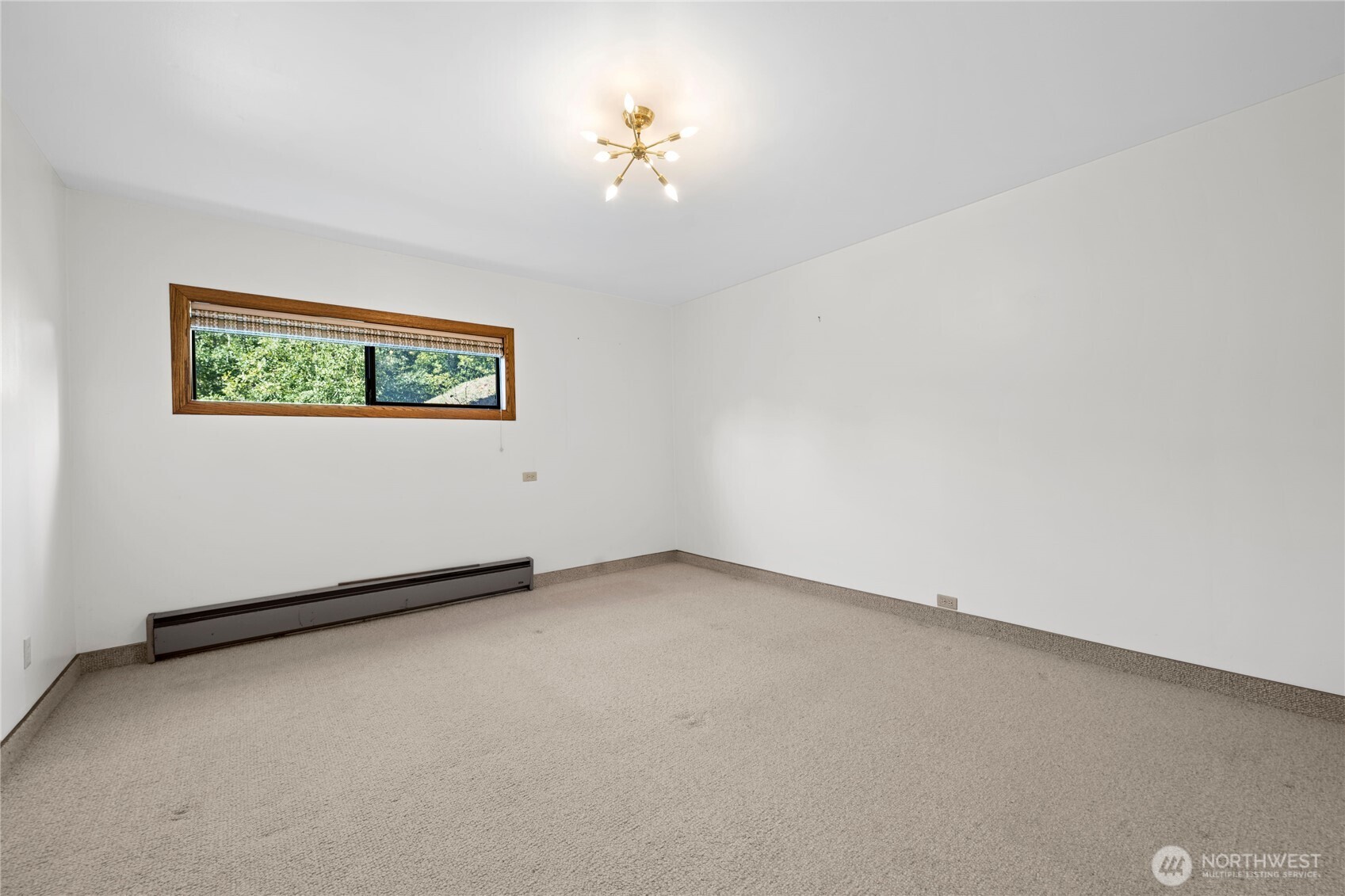 193 Robert Gray Drive SW Ilwaco WA 98624