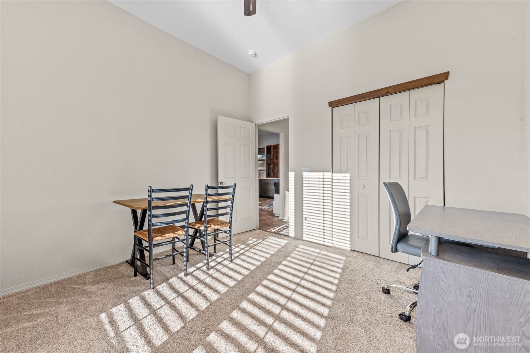 111 1st E South Bend WA 99586