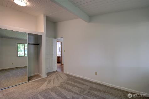 16972 Vaughn Road Mount Vernon WA 98273