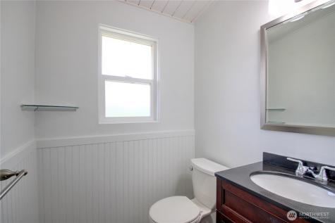 16972 Vaughn Road Mount Vernon WA 98273