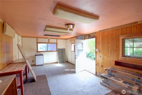 16972 Vaughn Road Mount Vernon WA 98273