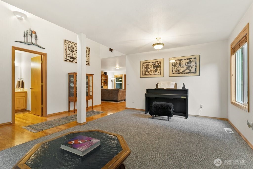 1811 53rd Loop SE Olympia WA 98501