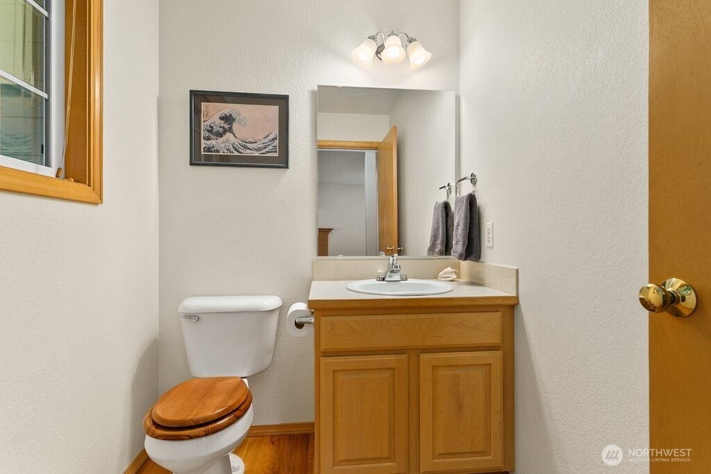 1811 53rd Loop SE Olympia WA 98501