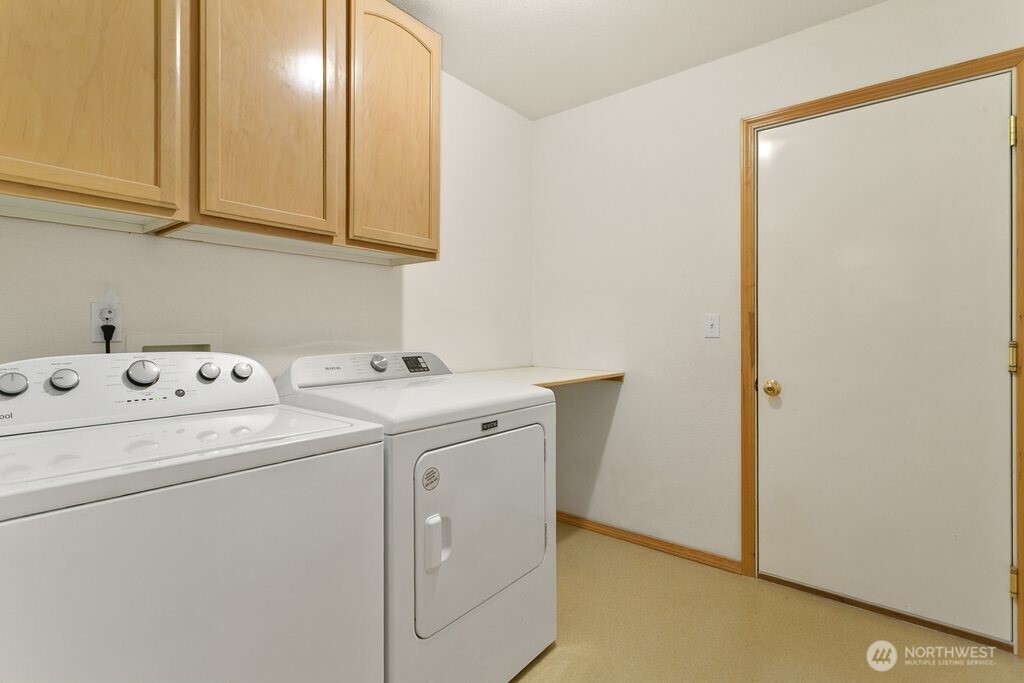 1811 53rd Loop SE Olympia WA 98501