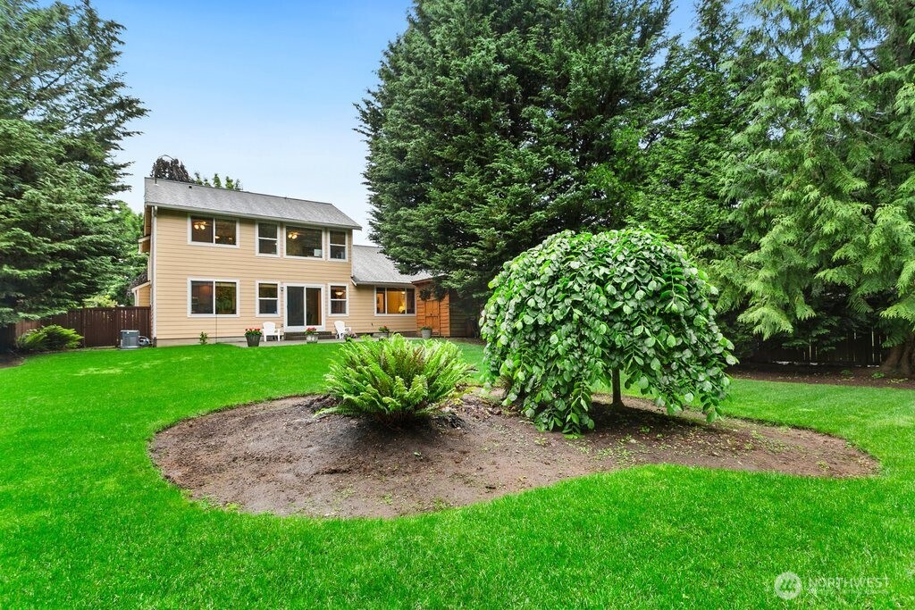 1811 53rd Loop SE Olympia WA 98501