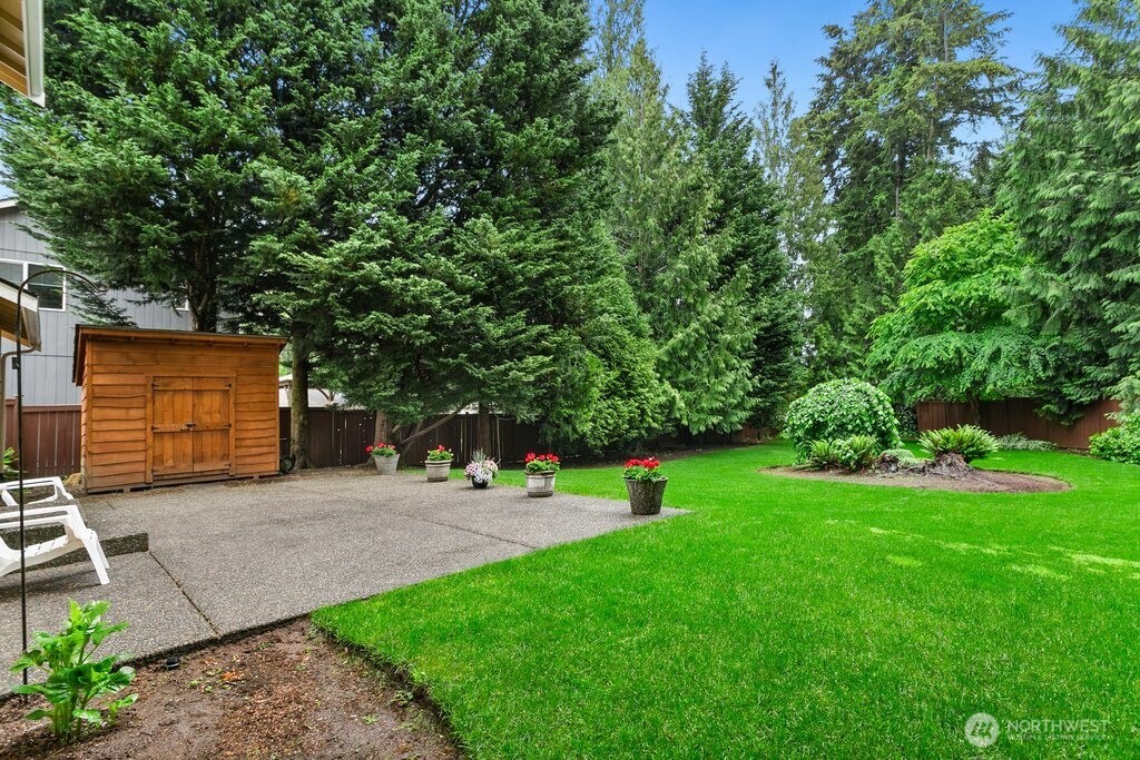 1811 53rd Loop SE Olympia WA 98501