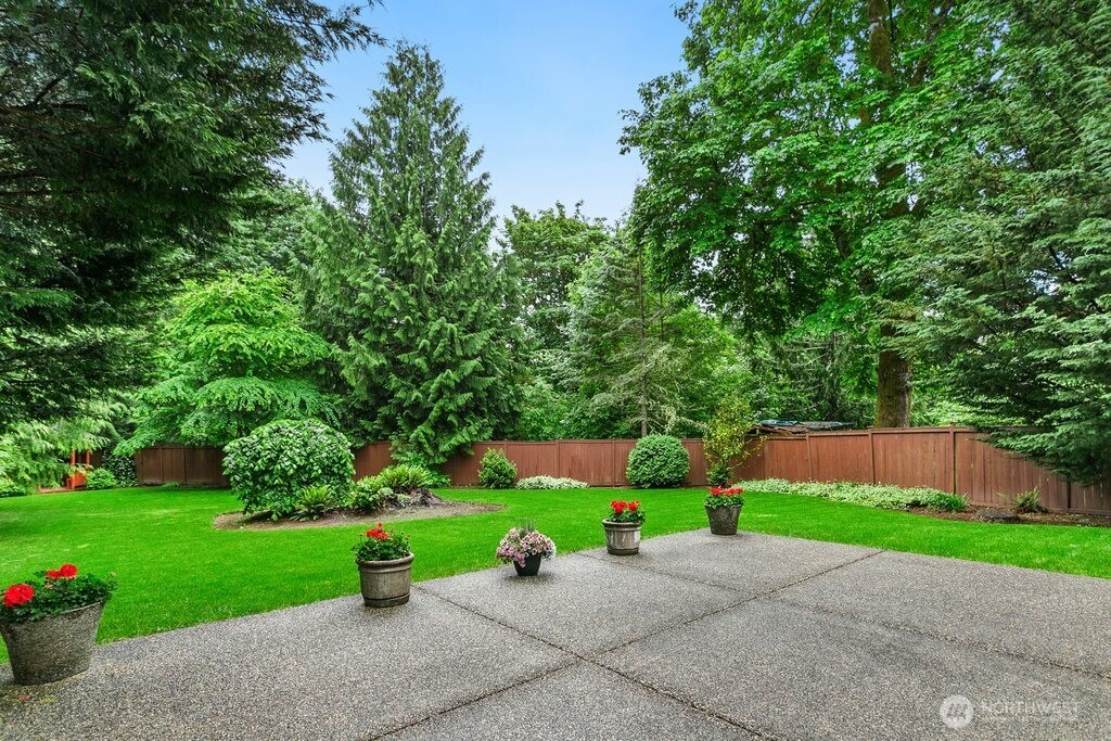 1811 53rd Loop SE Olympia WA 98501