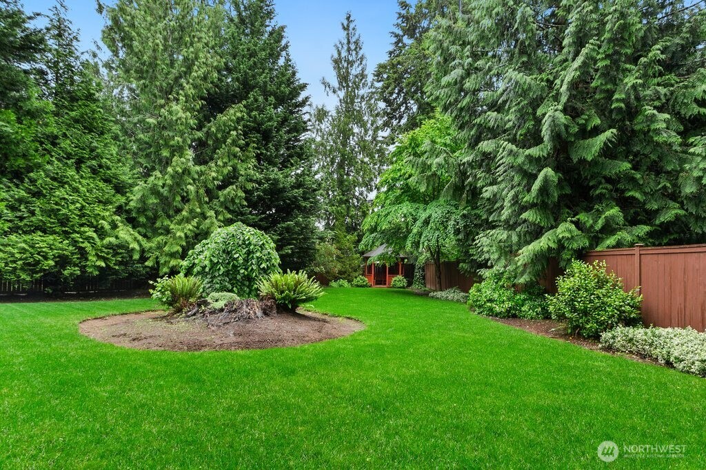 1811 53rd Loop SE Olympia WA 98501